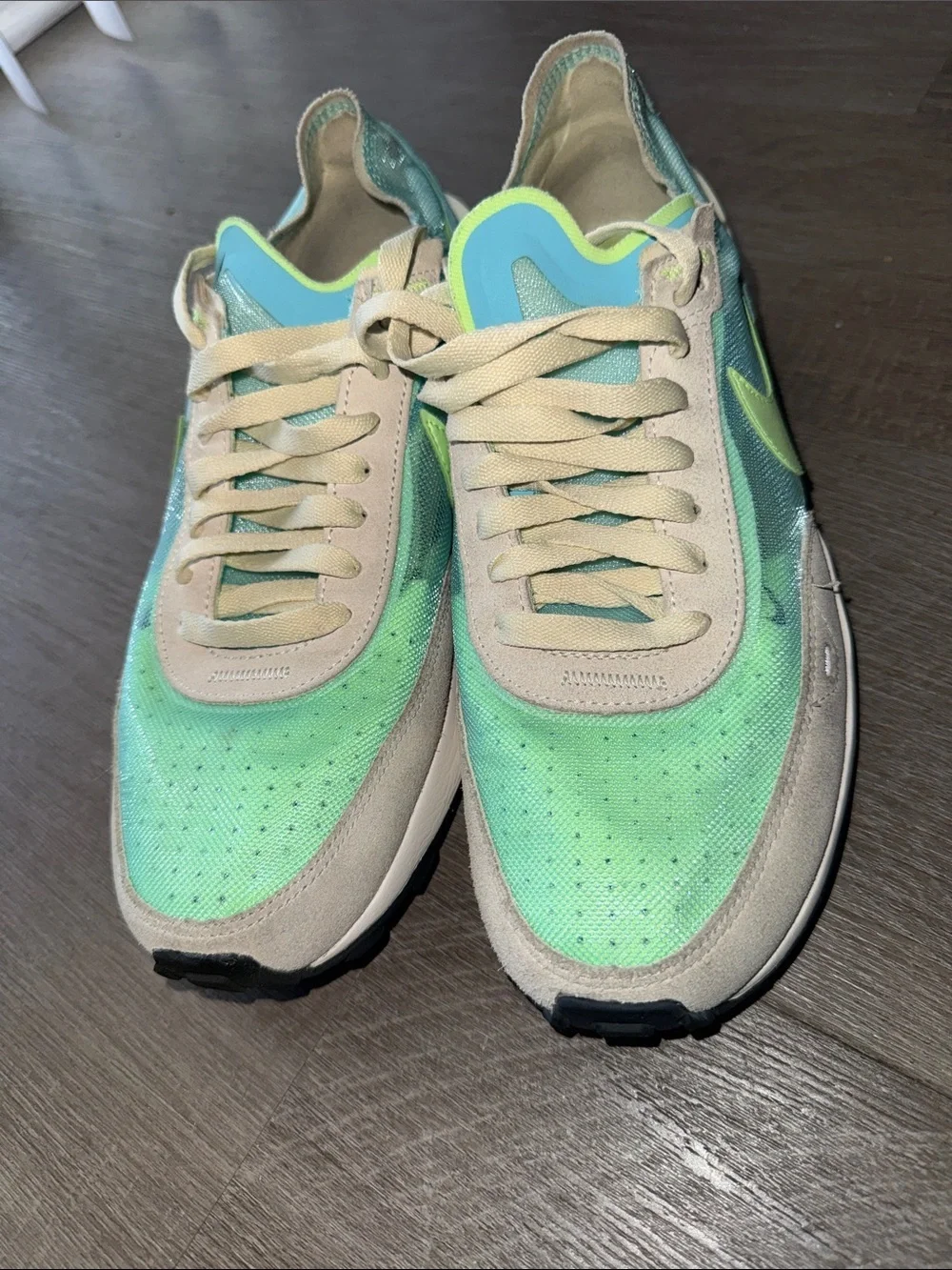 Nike lightweight athletic